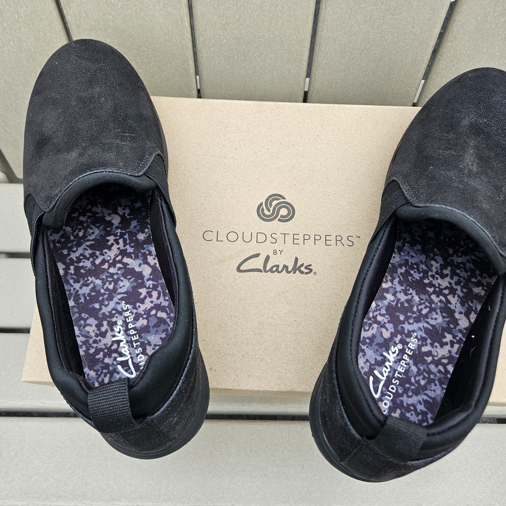 Clarks Womens Black Slip-On Shoes - Picture 5 of 5